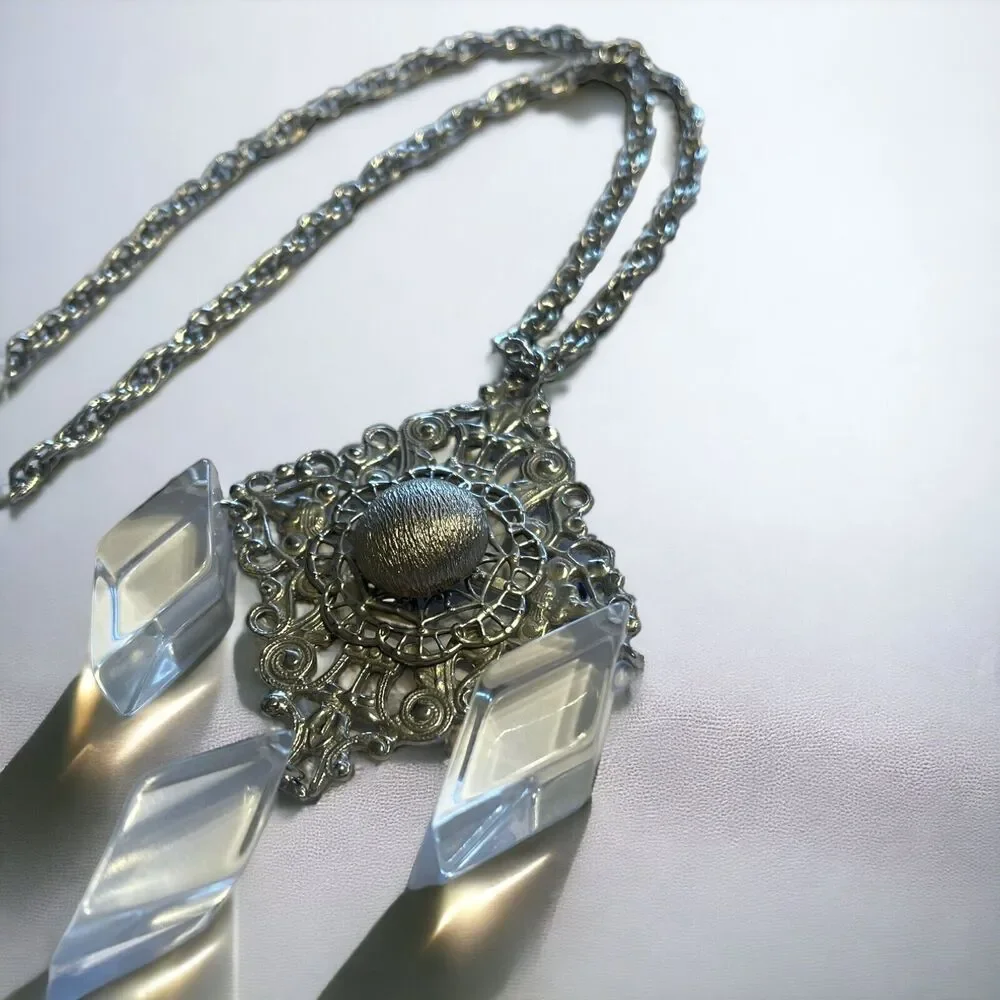 Celebrity NY Company Vintage 70s Statement Necklace Lucite Pendant Silver Tone